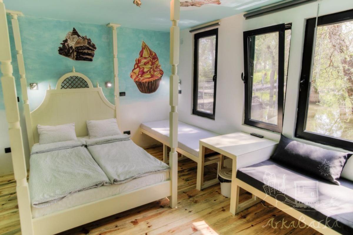 Arkabarka 2- Floating Dream Rooms And Apartments เบลเกรด ภายนอก รูปภาพ