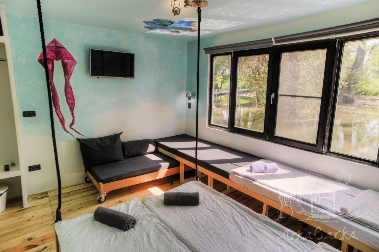 Arkabarka 2- Floating Dream Rooms And Apartments เบลเกรด ภายนอก รูปภาพ