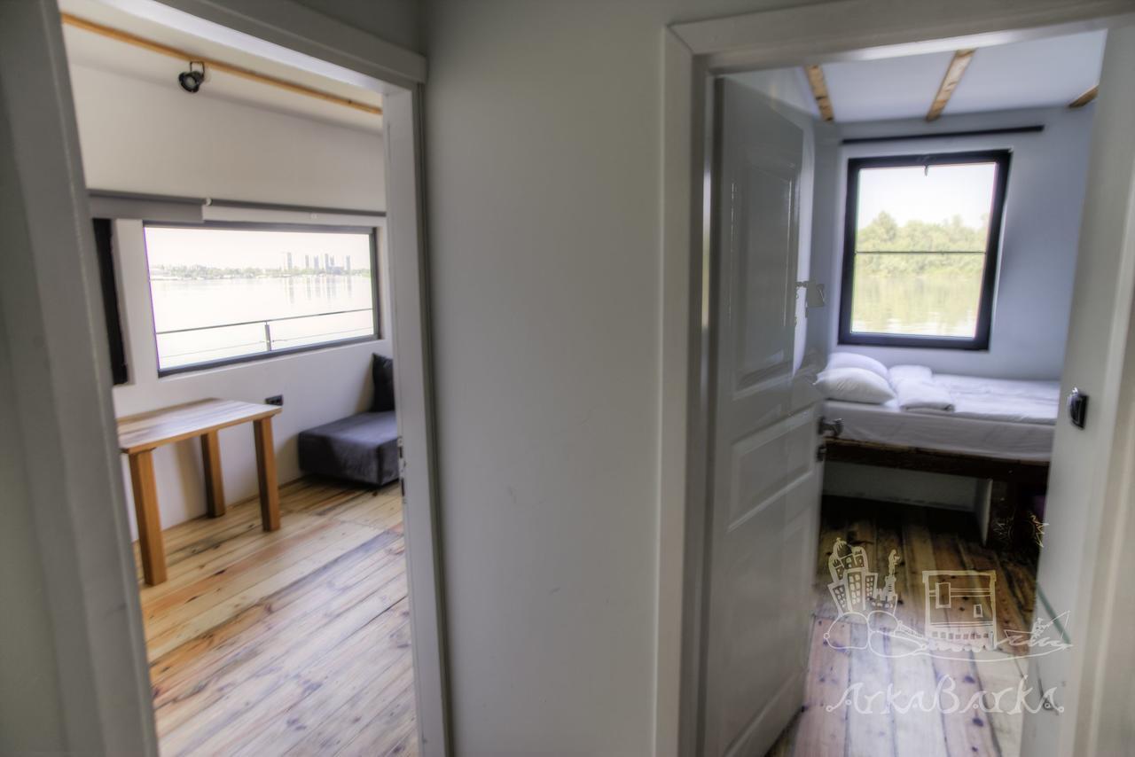 Arkabarka 2- Floating Dream Rooms And Apartments เบลเกรด ภายนอก รูปภาพ