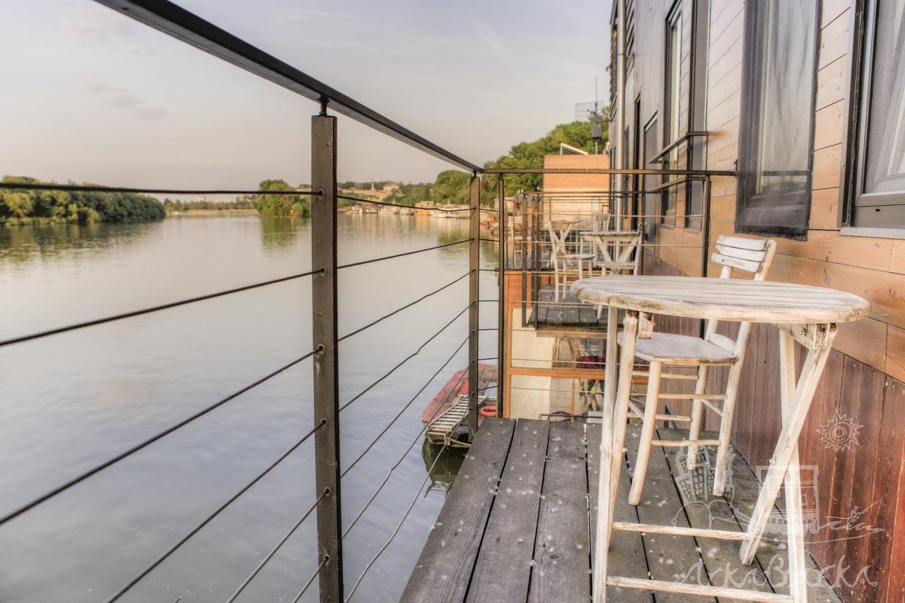 Arkabarka 2- Floating Dream Rooms And Apartments เบลเกรด ภายนอก รูปภาพ
